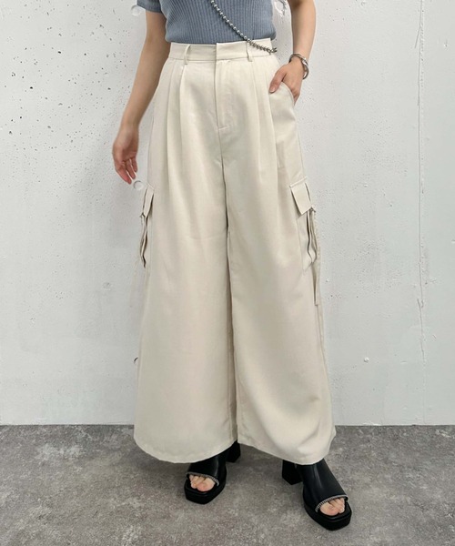 archives（アルシーヴ）の「カーゴワイドパンツ（カーゴパンツ・レディース・アイボリー/ブラック/グレー・MEDIUM）」の2枚目の写真