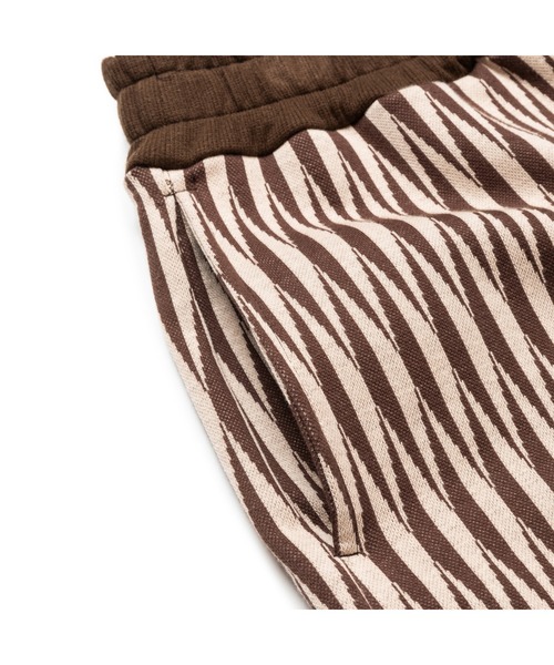 CALEE（キャリー）の「DIAMOND JACQUARD RELAX SHORTS（その他パンツ・メンズ・ネイビー/ブラウン・MEDIUM/LARGE/X-LARGE）」の5枚目の写真
