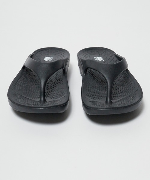 MADDEN(メデン)の「MADDEN/メデン RECOVERY COMFORT THONG SANDAL サンダル(サンダル・メンズ・ブラック・36/37/40/41/42)」の7枚目の写真