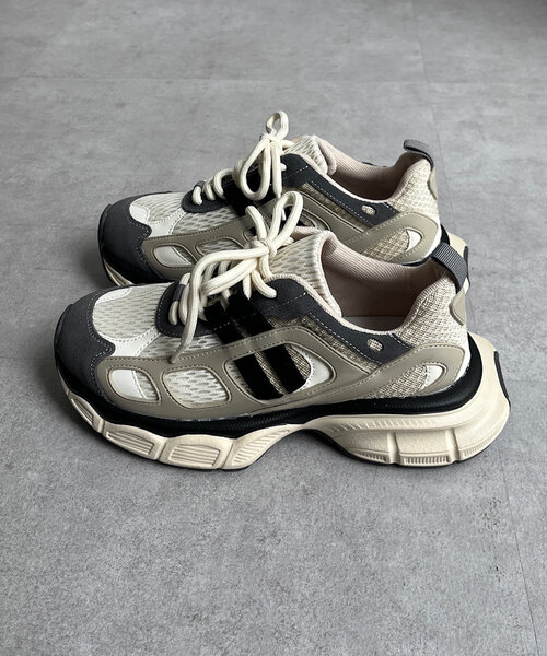 DouDou(ドゥドゥ)の「【WEB限定】DADスニーカー(スニーカー・レディース・グレー・24cm/25cm/23cm)」の3枚目の写真