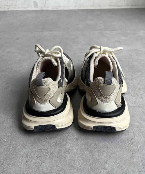 DouDou(ドゥドゥ)の「【WEB限定】DADスニーカー(スニーカー・レディース・グレー・24cm/25cm/23cm)」の4枚目の写真