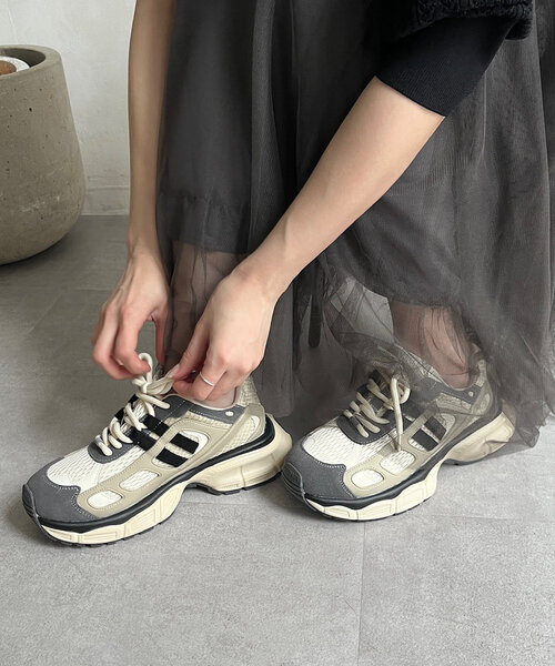 DouDou(ドゥドゥ)の「【WEB限定】DADスニーカー(スニーカー・レディース・グレー・24cm/25cm/23cm)」の8枚目の写真