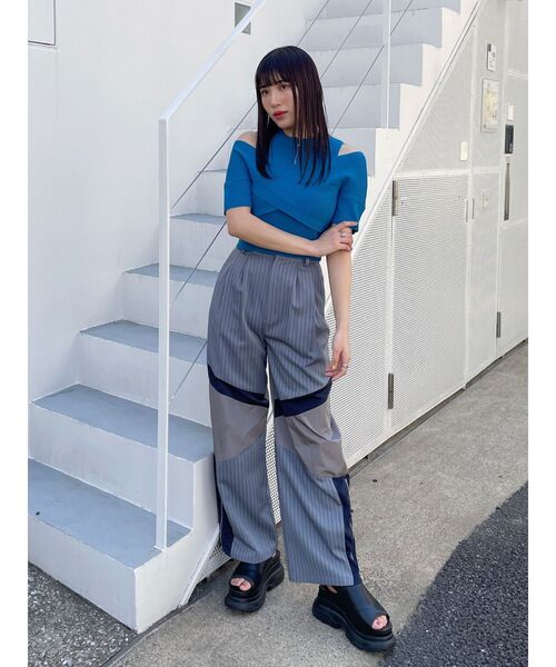 MURUA（ムルーア）の「スニーカーソールレザーサンダル（サンダル・レディース・ブラック/シルバー・23.5/24.5/22.5）」の22枚目の写真