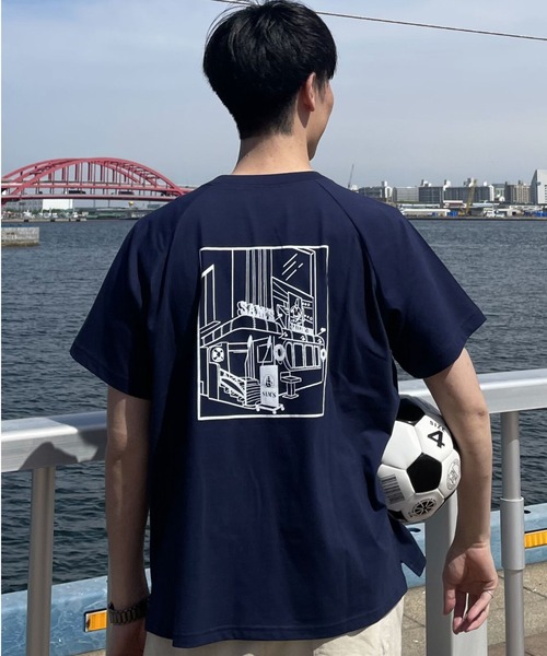 Live in comfort（リブインコンフォート）の「リブ　イン　コンフォート　今すぐ飛んでいきたくなっちゃう！プランナーの愛がこもったＯＫＩＮＡＷＡショップＴシャツ（Tシャツ/カットソー・レディース・ベージュ系その他/ホワイト系その他/ネイビー・4/2/3/8/6/7/5）」の17枚目の写真