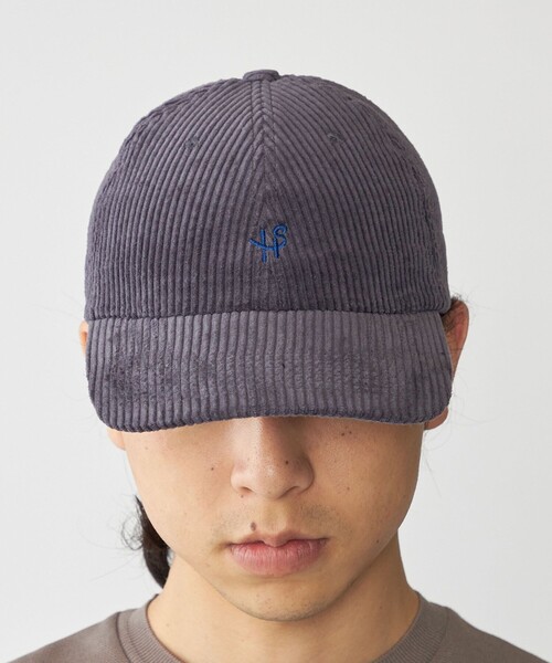 SHIPS（シップス）の「【WEB限定】SHIPS: ワンポイント ロゴ 刺繍 コーデュロイ オーバーフィット キャップ（キャップ・メンズ・ネイビー/ベージュ/グレー/ブラック・ONE SIZE）」の20枚目の写真
