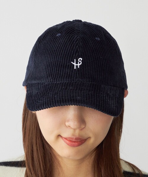 SHIPS（シップス）の「【WEB限定】SHIPS: ワンポイント ロゴ 刺繍 コーデュロイ オーバーフィット キャップ（キャップ・メンズ・ネイビー/ベージュ/グレー/ブラック・ONE SIZE）」の14枚目の写真