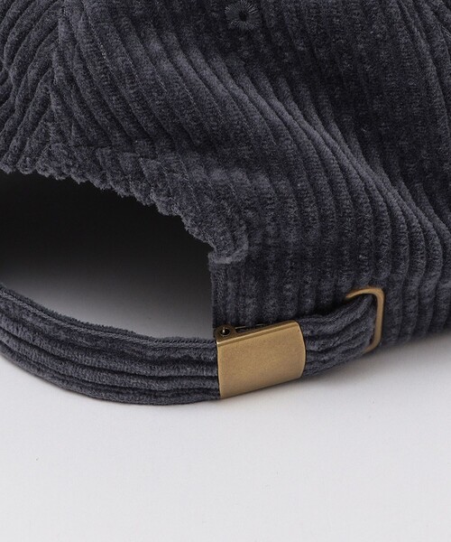 SHIPS（シップス）の「【WEB限定】SHIPS: ワンポイント ロゴ 刺繍 コーデュロイ オーバーフィット キャップ（キャップ・メンズ・ネイビー/ベージュ/グレー/ブラック・ONE SIZE）」の10枚目の写真