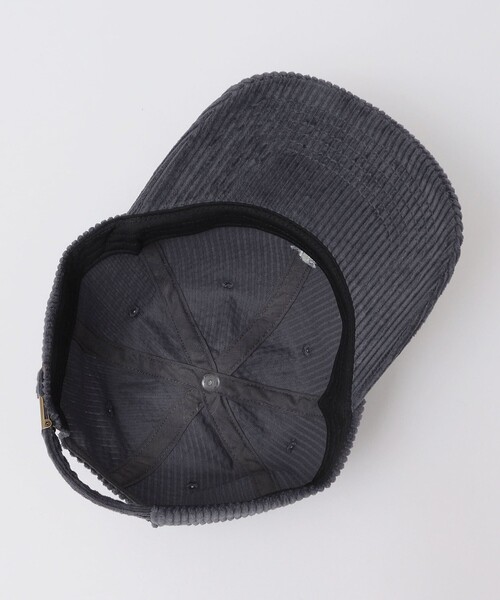 SHIPS（シップス）の「【WEB限定】SHIPS: ワンポイント ロゴ 刺繍 コーデュロイ オーバーフィット キャップ（キャップ・メンズ・ネイビー/ベージュ/グレー/ブラック・ONE SIZE）」の8枚目の写真