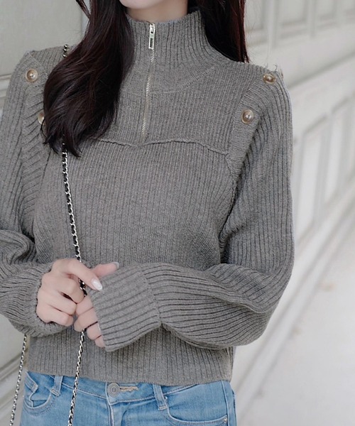 mily bilet（ミウィビレット）の「【mily bilet】上品なあざとかわいい。肩スリット２WAYボタン使いハーフジップリブニット（ニット/セーター・レディース・アイボリー/ブラック/グレー・X-LARGE/SMALL/MEDIUM/LARGE）」の6枚目の写真