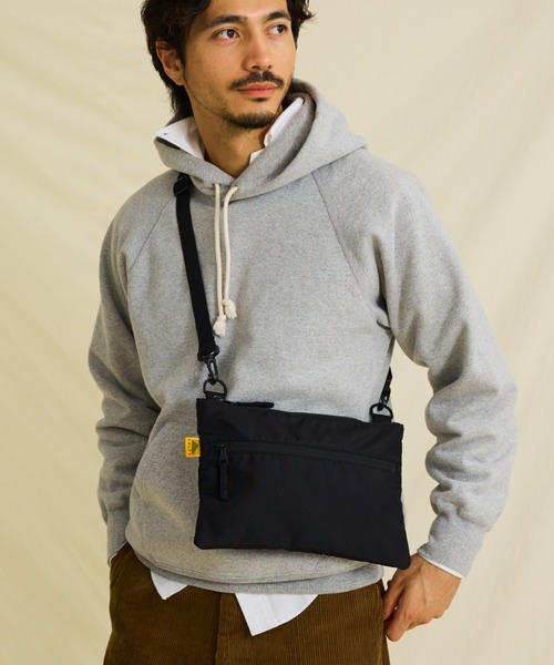 KELTY（ケルティ）の「《地球にやさしい》【KELTY/ケルティ】エコナイロン サコッシュ / 80's FLAT POUCH SM（ショルダーバッグ・メンズ・モカ/ブラック/グレー系その他・FREE）」の16枚目の写真