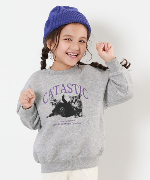 devirock（デビロック）の「デビラボ ガールズ プリント BOXシルエット 裏起毛トレーナー（スウェット・キッズ・グレー系その他/ブラック系その他2/ピンク系その他/ブラック系その他/パープル系その他3/ブルー系その他/グリーン系その他/グレー系その他2/パープル系その他/ベージュ系その他/ホワイト系その他/パープル系その他2/ベージュ系その他2/パープル系その他4/グレー系その他3/パープル系その他5/ピンク系その他2/グリーン系その他2/ピンク系3/レッド系その他/ベージュ系その他4/ブラック系その他4/ブルー系その他2/ベージュ系その他3/ブラック系その他3・90cm/100cm/110cm/120cm/130cm/140cm/150cm/160cm）」の6枚目の写真