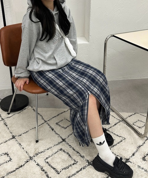 セール】【apresjour mignon SOIE】ZIPオープンチェックスカート
