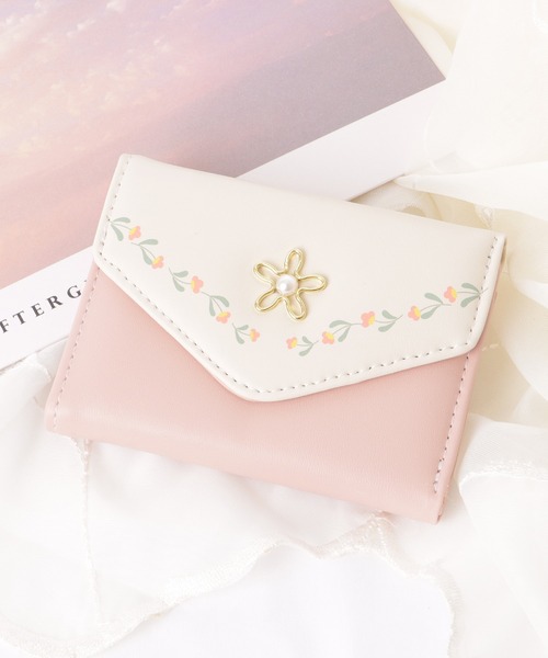 セール】フラワー モチーフ付き レザー調 三つ折り 財布（財布）｜Lace