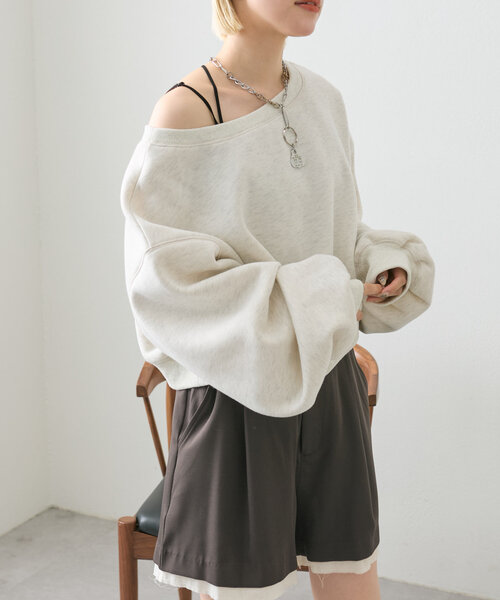 w closet(ダブルクローゼット)の「ワンショル裏起毛スウエット(Tシャツ/カットソー・レディース・アイボリー/グレー/ベージュ・FREE)」の16枚目の写真