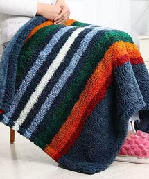 CELENA BEATS（セレナビーツ）の「4WAY ボアブランケット 膝掛け ひざ掛け（ブランケット）」