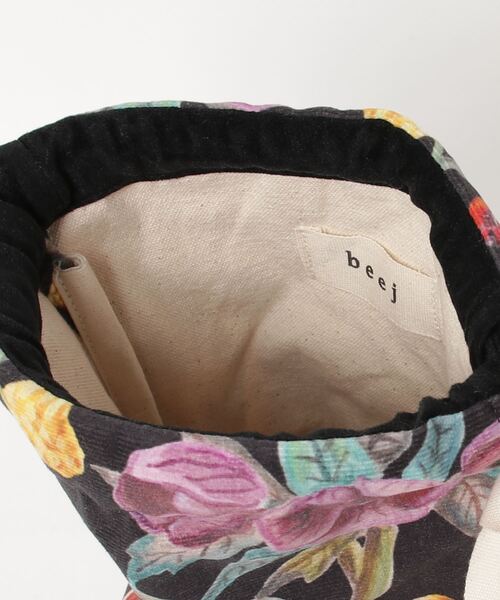 AMERICAN RAG CIE(アメリカンラグシー)の「beej Velour print porch-bird(ハンドバッグ・レディース・ブラック/ホワイト・FREE)」の5枚目の写真