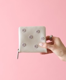 HASHIBAMI（ハシバミ）の「【HASHIBAMI】スモールフラワー ハーフウォレット（財布）」