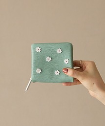 HASHIBAMI（ハシバミ）の「【HASHIBAMI】スモールフラワー ハーフウォレット（財布）」