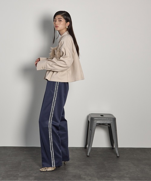 THE YOn(ザヨン)の「グリッターサイドライントラックパンツ(その他パンツ・レディース・ネイビー/グリーン/ボルドー・FREE)」の21枚目の写真