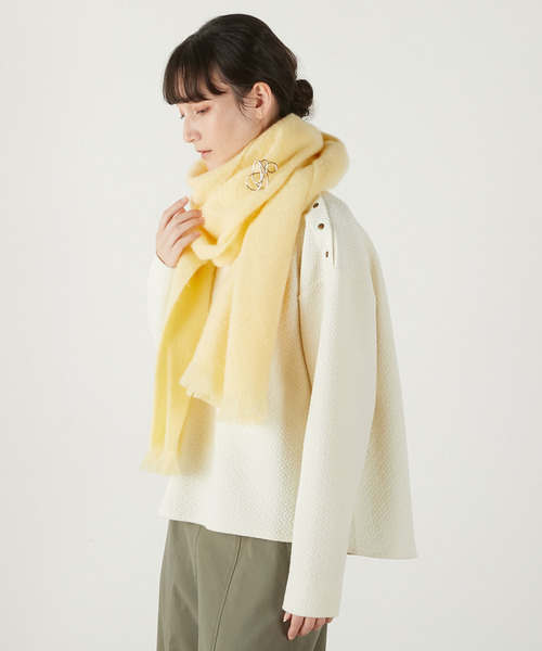 MELROSE claire（メルローズ クレール）の「【シャギーふんわりストール】（マフラー・レディース・イエロー/モスグリーン/チャコールグレー・FREE）」の4枚目の写真