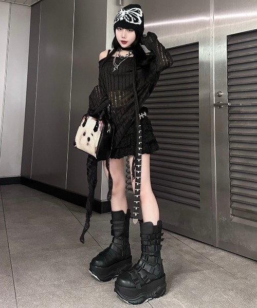 XU（エックスユー）の「ストリートファッション XU エックスユー mohair beanie butterfly beanie モヘアビーニー バタフライニット帽 ニットキャップ ロゴビーニー 韓国ファッション 韓国ストリート Y2K（ニットキャップ/ビーニー・メンズ・ブラック・ONE SIZE）」の3枚目の写真