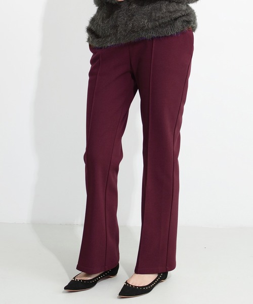 by LEGNA（バイレグナ）の「低身長さん～高身長さんまで 着丈が選べる ピンタック入り セミフレア美脚パンツ（その他パンツ・レディース・ダークブラウン/バーガンディー/ダークブルー/ブラック/アイボリー/グレイッシュベージュ/ブルーグリーン・M-Regular/L-Regular/M-Long/L-Long）」の18枚目の写真