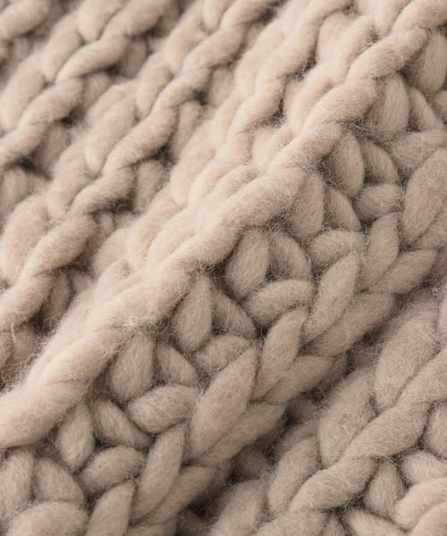 SLOBE IENA（スローブイエナ）の「ハンドニット スヌード【ドライクリーニング】（ネックウォーマー/スヌード・レディース・ライトグレー/ブルー・FREE）」の8枚目の写真