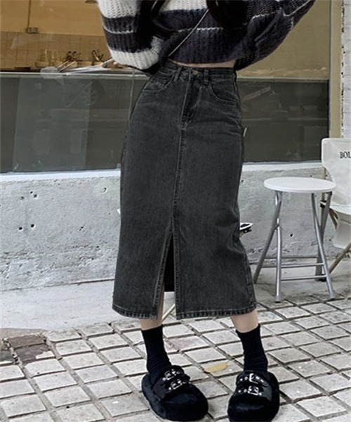 FREE STYLISTS(フリー スタイリスト)の「フロントスリットデニムロングスカート(デニムスカート・レディース・ブラック/ネイビー/ダークグレー/サックスブルー・L/XL/XS/M/S/2XL)」の13枚目の写真