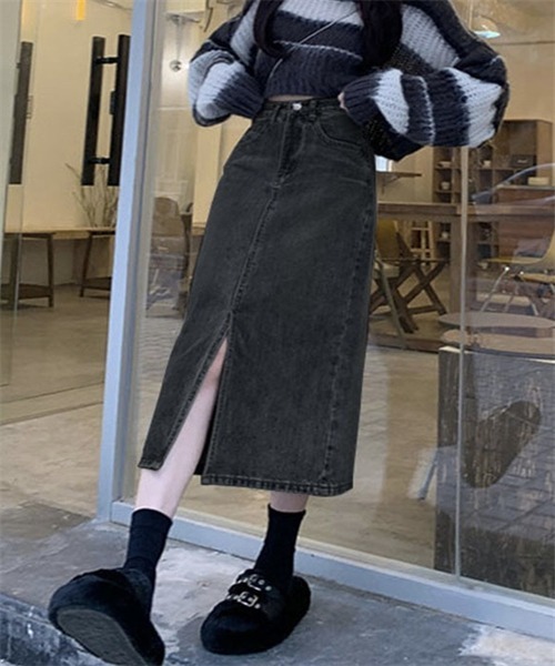 FREE STYLISTS(フリー スタイリスト)の「フロントスリットデニムロングスカート(デニムスカート・レディース・ブラック/ネイビー/ダークグレー/サックスブルー・L/XL/XS/M/S/2XL)」の21枚目の写真