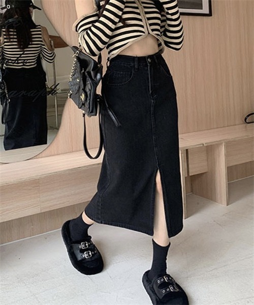 FREE STYLISTS(フリー スタイリスト)の「フロントスリットデニムロングスカート(デニムスカート・レディース・ブラック/ネイビー/ダークグレー/サックスブルー・L/XL/XS/M/S/2XL)」の7枚目の写真