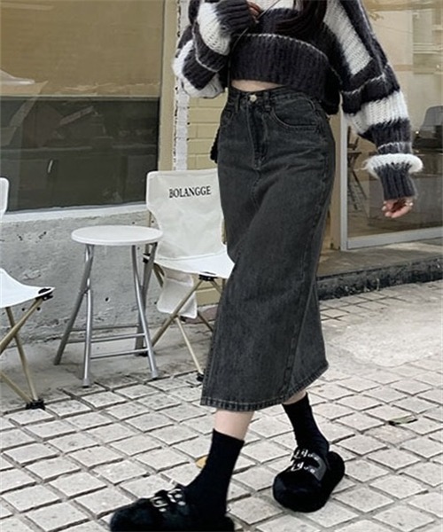 FREE STYLISTS(フリー スタイリスト)の「フロントスリットデニムロングスカート(デニムスカート・レディース・ブラック/ネイビー/ダークグレー/サックスブルー・L/XL/XS/M/S/2XL)」の22枚目の写真