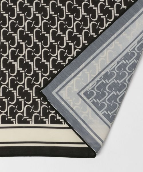 JEANASIS（ジーナシス）の「レトロガラスカーフ/290639（バンダナ/スカーフ・レディース・ブラック系その他/ブラック・FREE）」の6枚目の写真