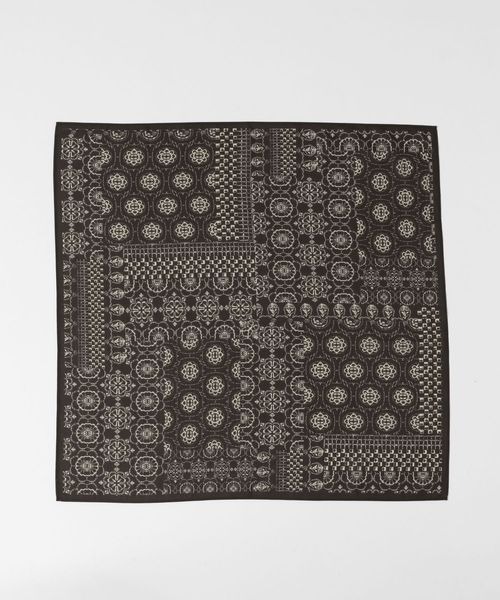 JEANASIS（ジーナシス）の「レトロガラスカーフ/290639（バンダナ/スカーフ・レディース・ブラック系その他/ブラック・FREE）」の19枚目の写真