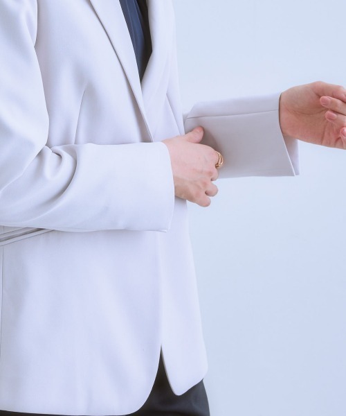 7days Life Styling（セブンデイズライフスタイリング）の「洗えるストレッチダブルクロスジャケット（テーラード＆ノーカラー）（ストレッチ・しわになりにくい・ＵＶカット・洗濯機OK）（ロング丈）（ノーカラージャケット・レディース・ブラック/ネイビー系/ブラック系/ネイビー/ライトグレー系/ライトグレー・S/M/L/LL/3L）」の12枚目の写真