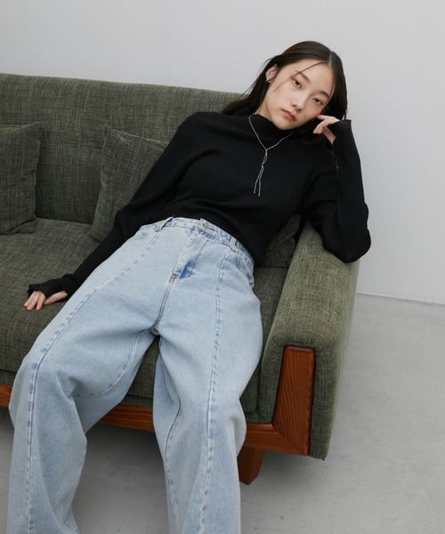 Aunt Marie's（アントマリーズ）の「フィンガーホールハイネックシアートップス（Tシャツ/カットソー・レディース・ブラック/アイボリー/グリーン・FREE）」の22枚目の写真