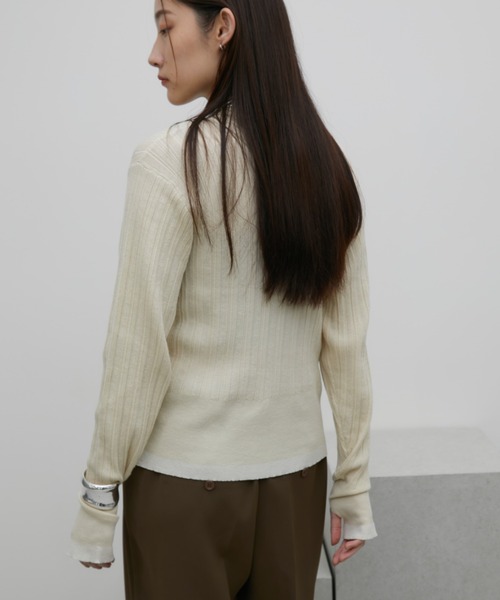Aunt Marie's（アントマリーズ）の「フィンガーホールハイネックシアートップス（Tシャツ/カットソー・レディース・ブラック/アイボリー/グリーン・FREE）」の7枚目の写真