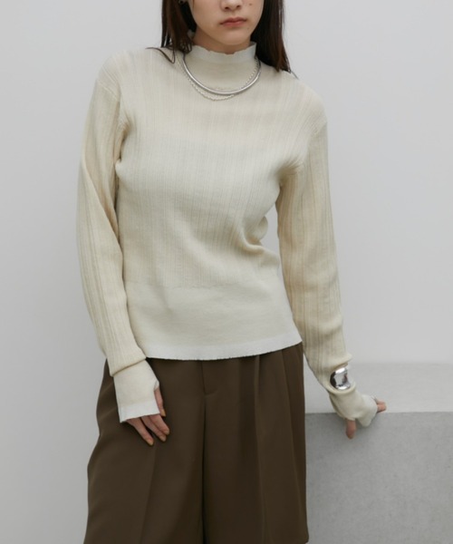 Aunt Marie's（アントマリーズ）の「フィンガーホールハイネックシアートップス（Tシャツ/カットソー・レディース・ブラック/アイボリー/グリーン・FREE）」の8枚目の写真
