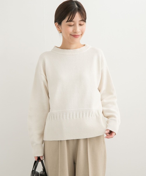 URBAN RESEARCH DOORS(アーバンリサーチドアーズ)の「モールヤーンクルーネックニット(ニット/セーター・レディース・ベージュ/ネイビー/オフホワイト・MEDIUM)」の8枚目の写真