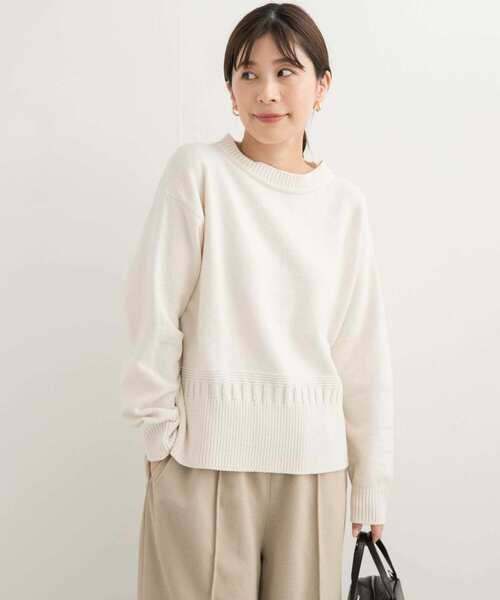 URBAN RESEARCH DOORS(アーバンリサーチドアーズ)の「モールヤーンクルーネックニット(ニット/セーター・レディース・ベージュ/ネイビー/オフホワイト・MEDIUM)」の7枚目の写真