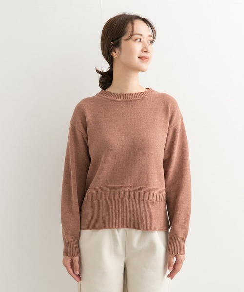 URBAN RESEARCH DOORS(アーバンリサーチドアーズ)の「モールヤーンクルーネックニット(ニット/セーター・レディース・ベージュ/ネイビー/オフホワイト・MEDIUM)」の21枚目の写真