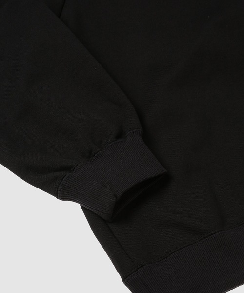 ANREALAGE（アンリアレイジ）の「PHOTOCHROMIC AZ POCKET HOODIE（パーカー・レディース・ブラック・46）」の5枚目の写真