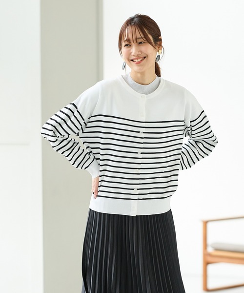 Honeys（ハニーズ）の「【ＵＶカット・花粉リリース加工】花粉対策クルーカーデ（カーディガン/ボレロ・レディース・ホワイト×ブルー/ホワイト×ブラック/アイボリー/ネイビー/イエロー/ピンク・M/LL/L）」の19枚目の写真