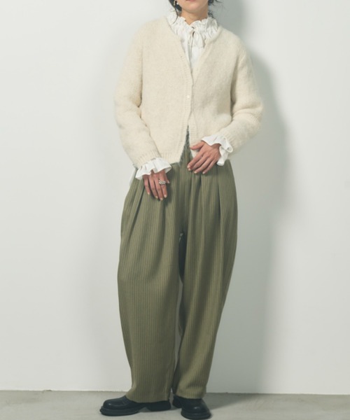 Libra Cue（リブラ キュー）の「スキッパーデザインカーディガン（カーディガン/ボレロ・レディース・ブラウン/グレー/アイボリー・FREE）」の9枚目の写真