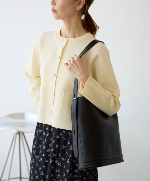 ROPE' PICNIC（ロペピクニック）の「【販売NG】A4対応/マンテルメタルワンハンドルトートバッグ（トートバッグ・レディース・グレー/ホワイト/ブラック・FREE）」の4枚目の写真