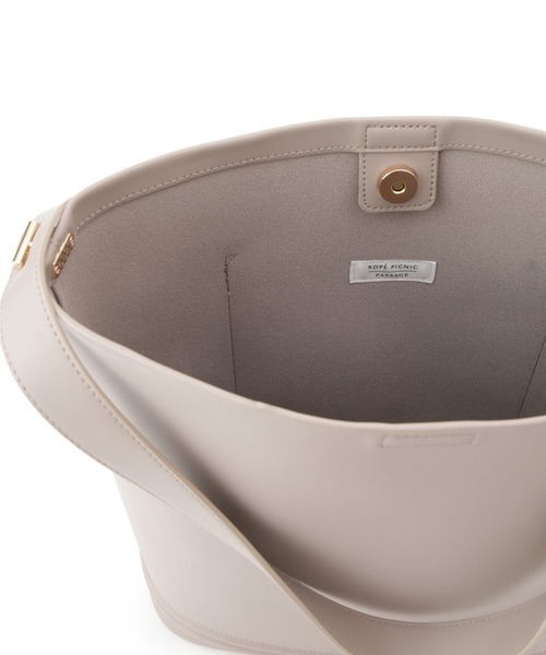 ROPE' PICNIC（ロペピクニック）の「【販売NG】A4対応/マンテルメタルワンハンドルトートバッグ（トートバッグ・レディース・グレー/ホワイト/ブラック・FREE）」の16枚目の写真