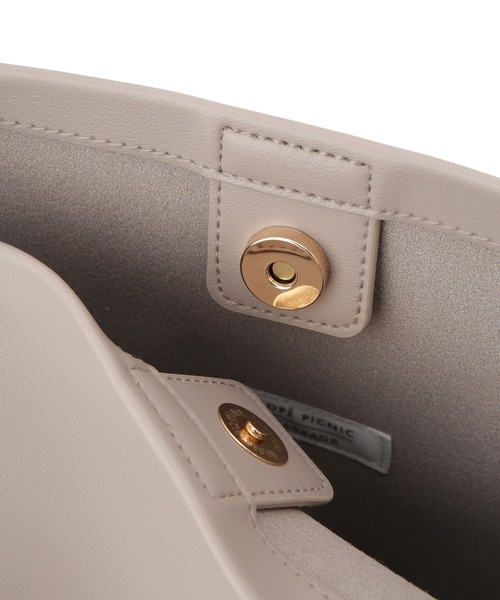 ROPE' PICNIC（ロペピクニック）の「【販売NG】A4対応/マンテルメタルワンハンドルトートバッグ（トートバッグ・レディース・グレー/ホワイト/ブラック・FREE）」の17枚目の写真