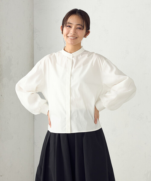COMME CA ISM(コムサイズム)の「シア―ドッキング ボリュームスリーブ ブラウス(シャツ/ブラウス・レディース・ホワイト/ブラック・MEDIUM/LARGE)」の6枚目の写真