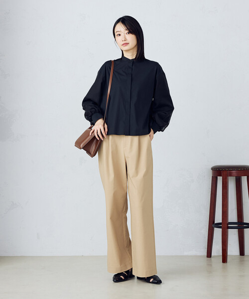 COMME CA ISM(コムサイズム)の「シア―ドッキング ボリュームスリーブ ブラウス(シャツ/ブラウス・レディース・ホワイト/ブラック・MEDIUM/LARGE)」の7枚目の写真