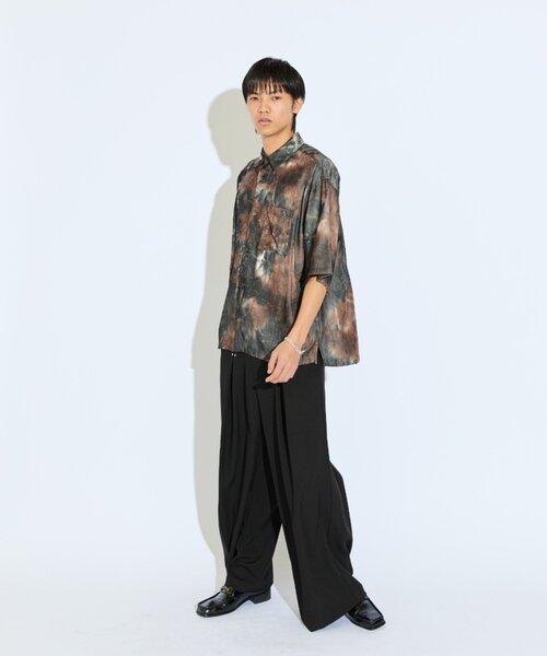 Lui's(ルイス)の「【Neucon/ニューコン】 ペイントデザイン7分袖オーバーシャツ(シャツ/ブラウス・メンズ・ブラック/ブラウン・1/2)」の18枚目の写真