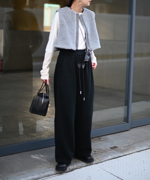 Marient（マリエント）の「カットワークカーブスウェットPT（スウェットパンツ・レディース・グレー/ブラック・FREE）」の16枚目の写真